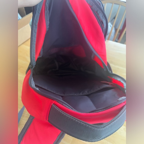 Under armour backpack - Picture 5 of 13